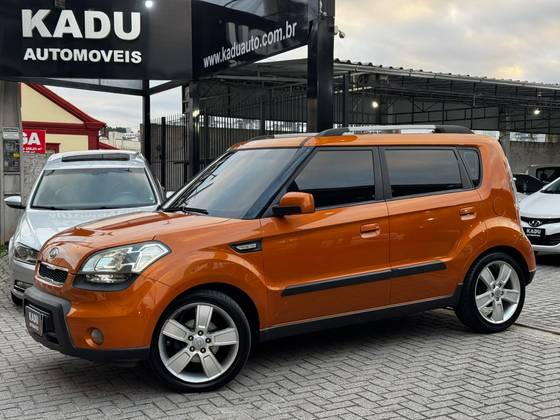 KIA SOUL 1.6 EX 16V FLEX 4P AUTOMÁTICO KIA SOUL 1.6 EX 16V FLEX 4P AUTOMÁTICO